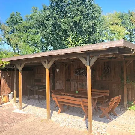 Andon Alfsee 10 Personen Und 2 Babys